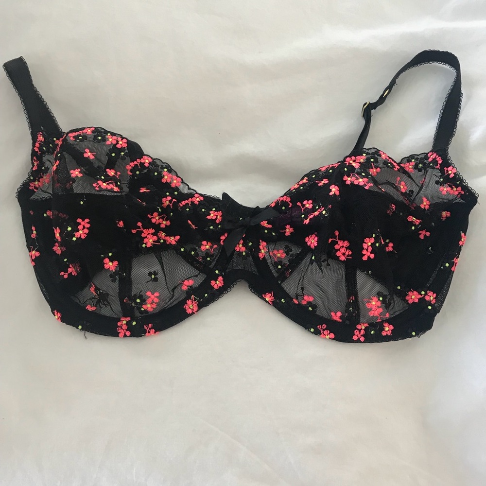 L’Agent by Agent Provocateur Bra Pink Flowers